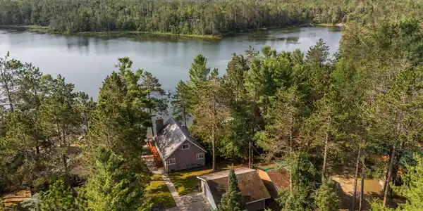 Image 3: 62-web-or-mls-DJI_20260806101013_0607_D_