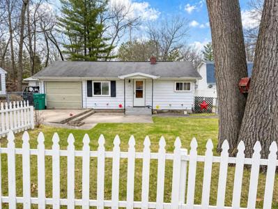 123 Maple Bluffs Avenue