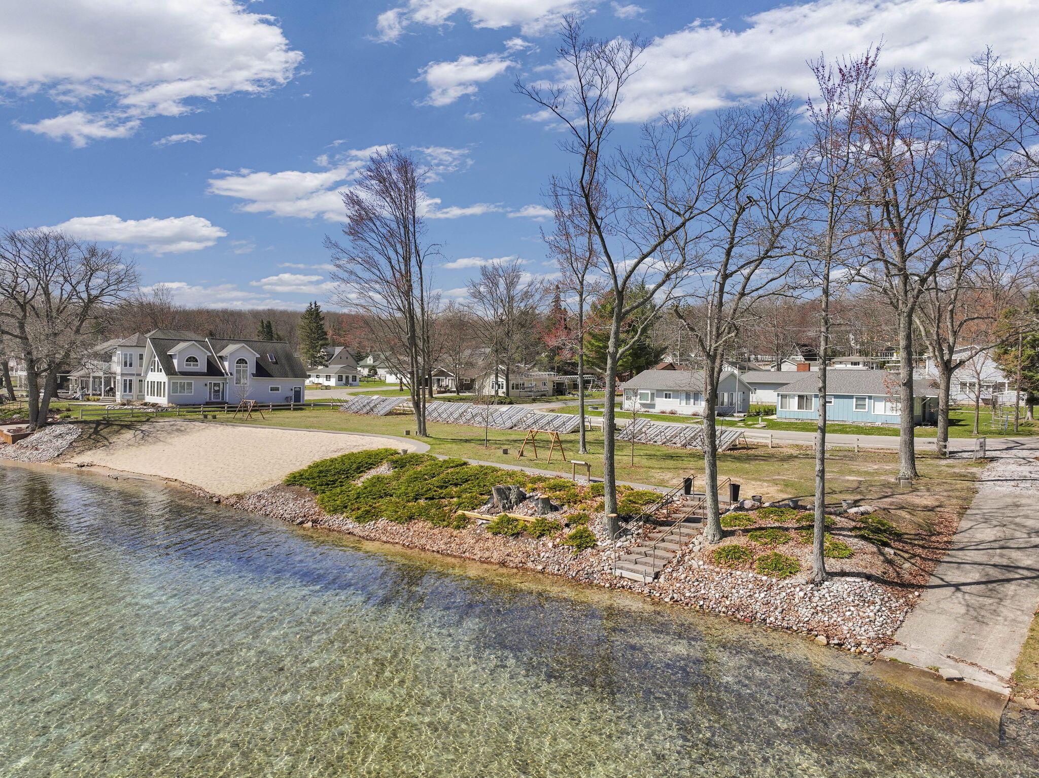 Image 2: DJI_20260421113306_0923_D