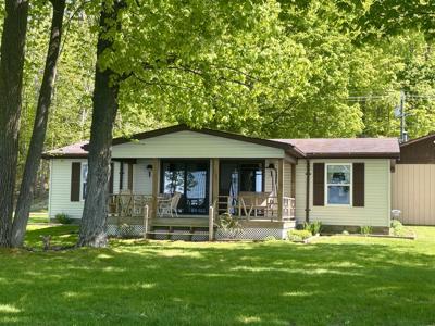 21889 Bluffs Highway