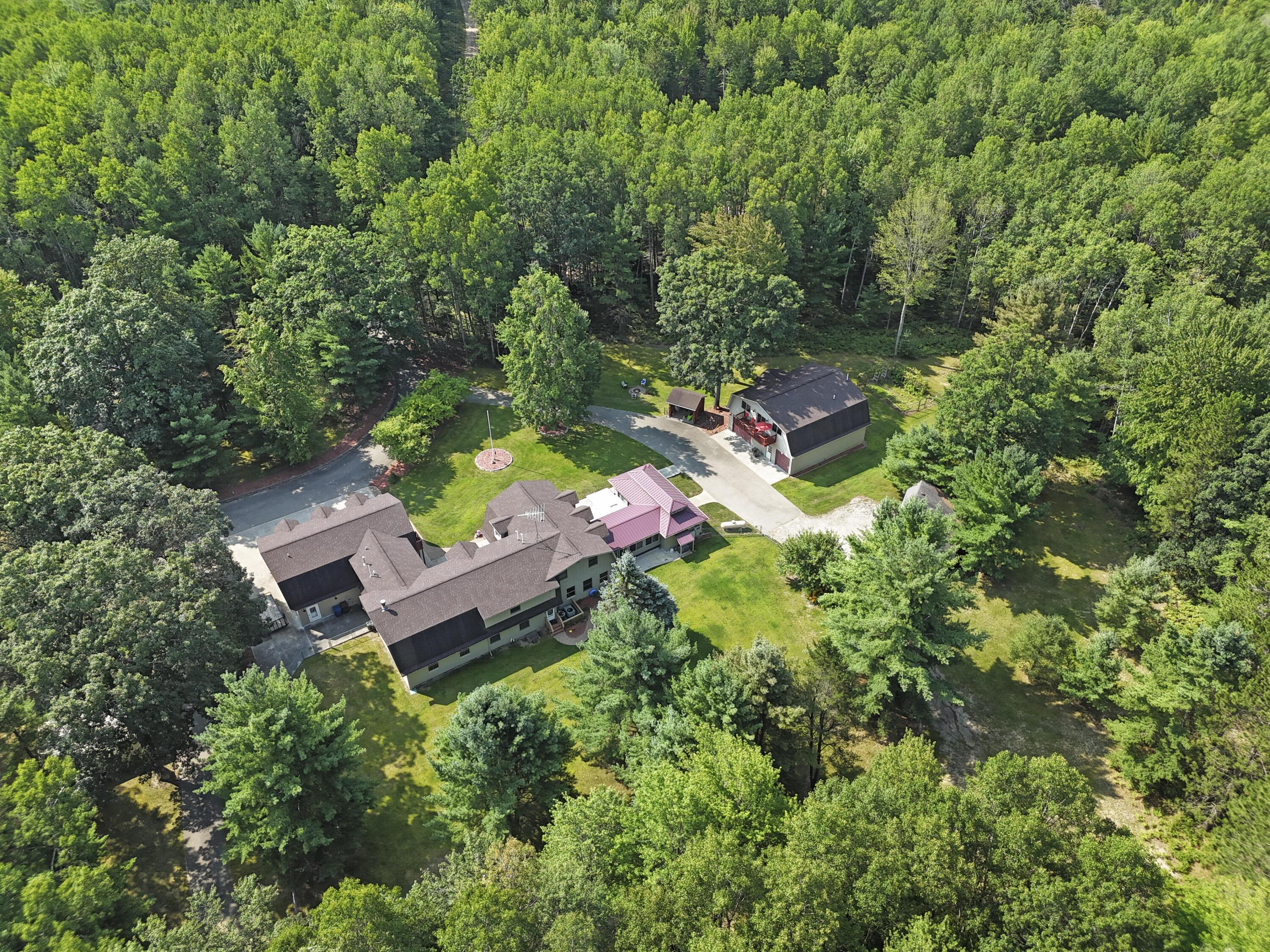 Image 2: DJI_20230722235116_0082_D
