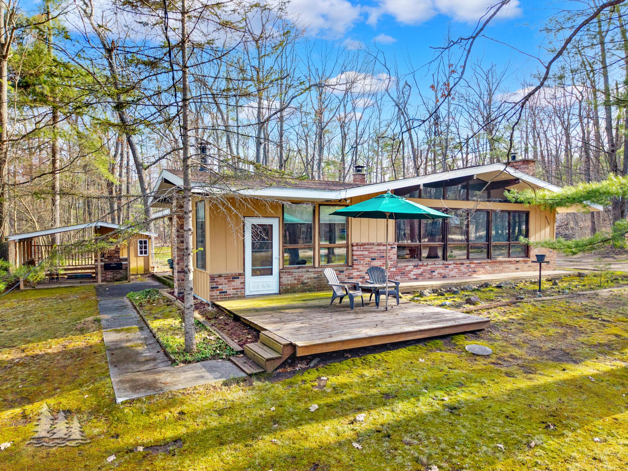 Image 3: 5896 Hillside Dr.