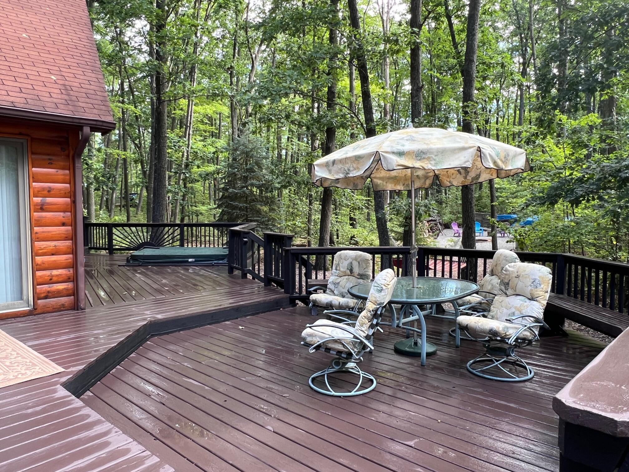 Image 3: Outdoor 16