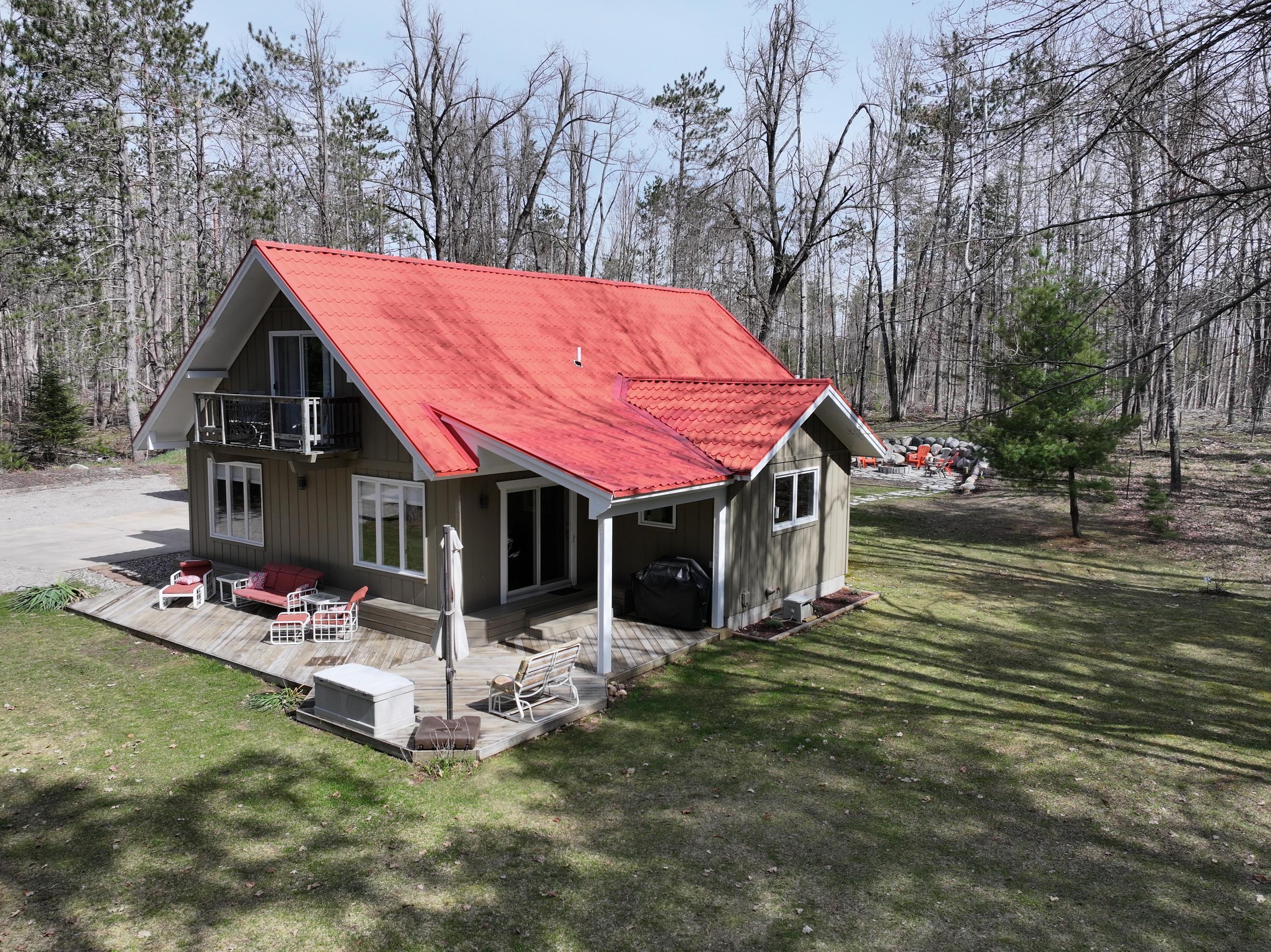 Image 2: Covered Porch