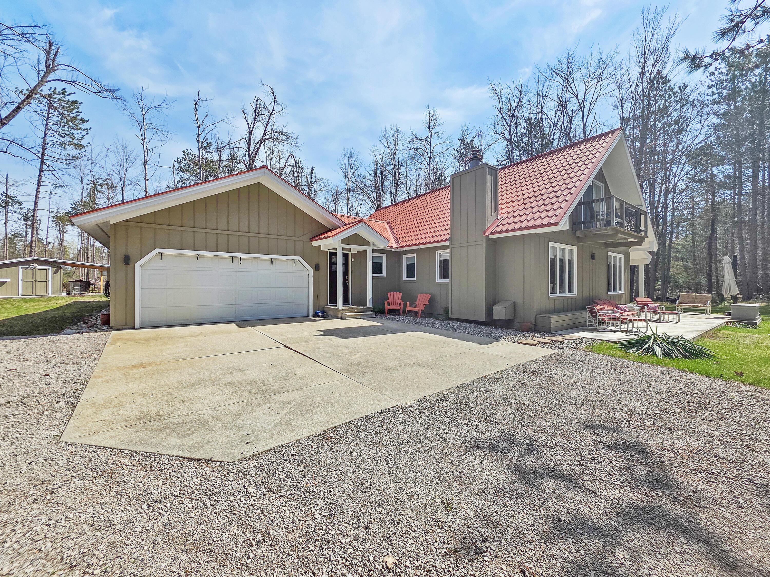 Image 4: Concrete Driveway