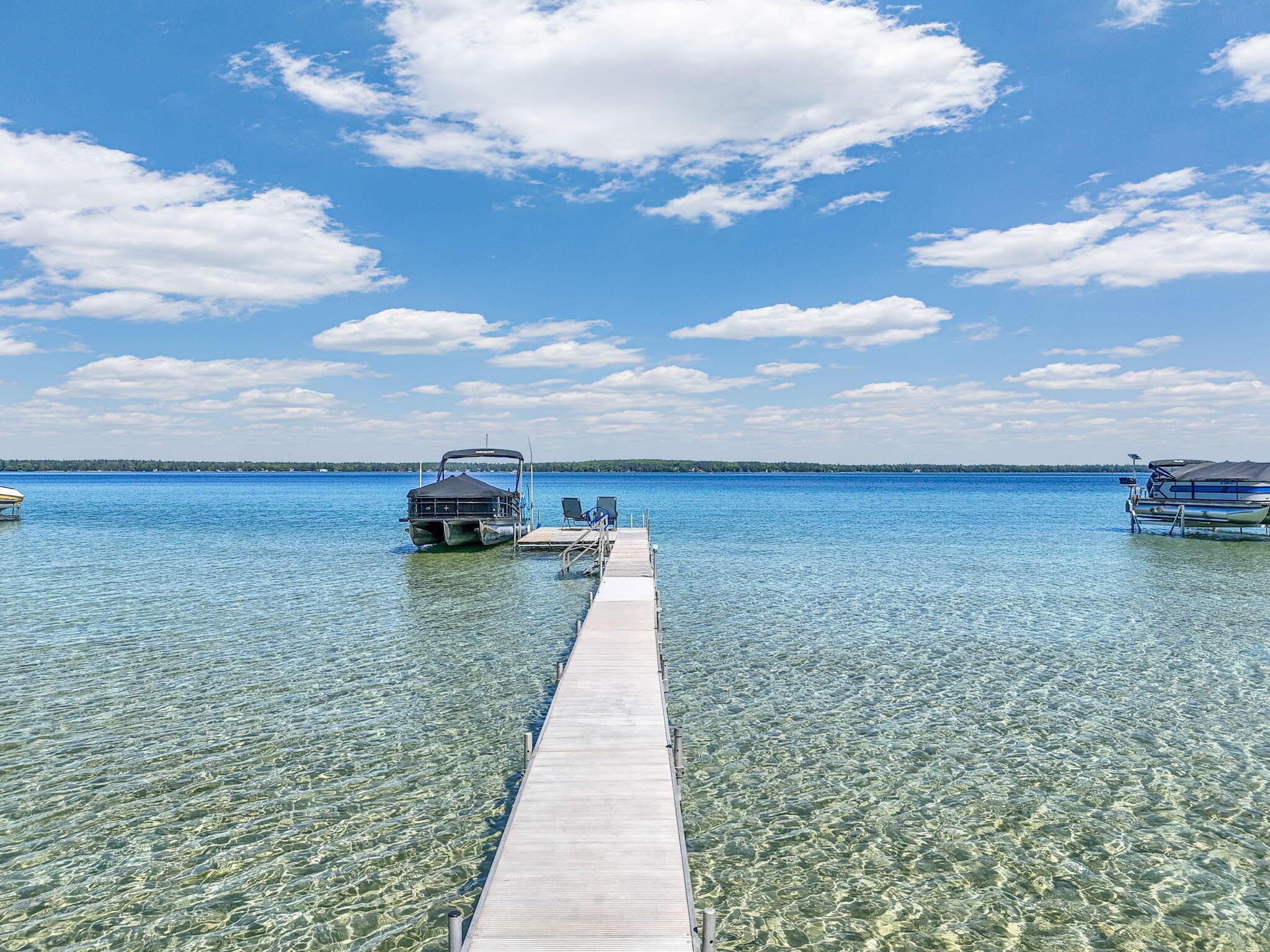 Image 3: Dock