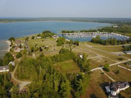 00 Lofgren Shores Drive