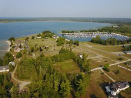 00 Lofgren Shores Drive