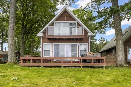 3974 W Houghton Lake Drive