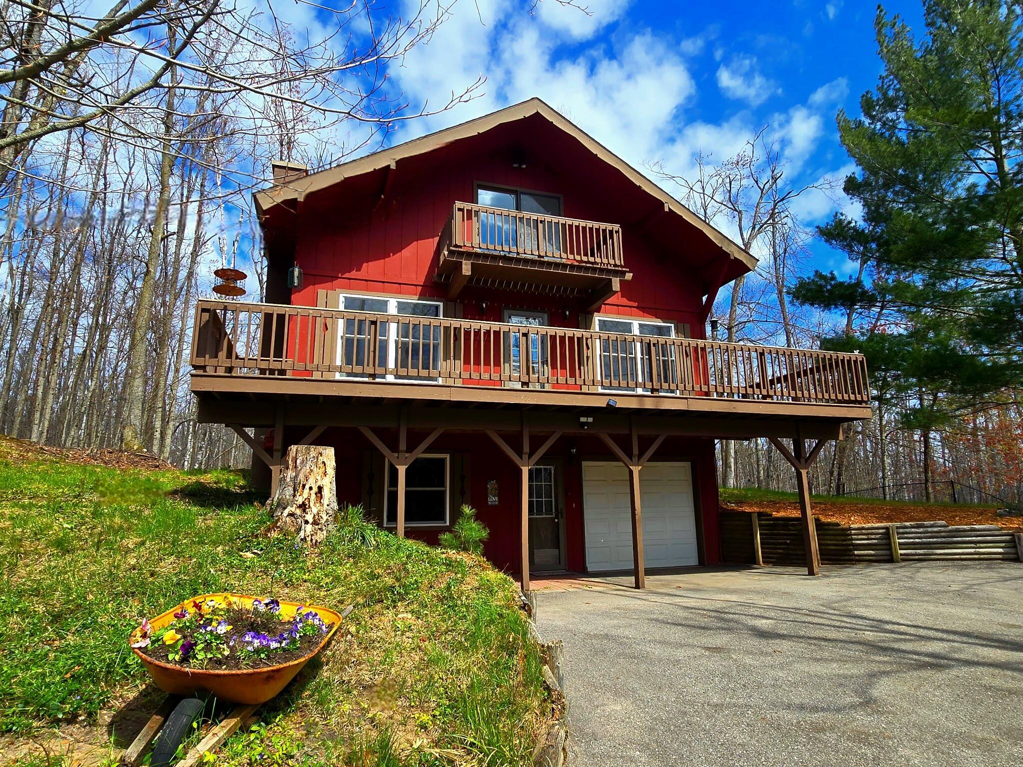 Image 2: 814 Timber Valley Road