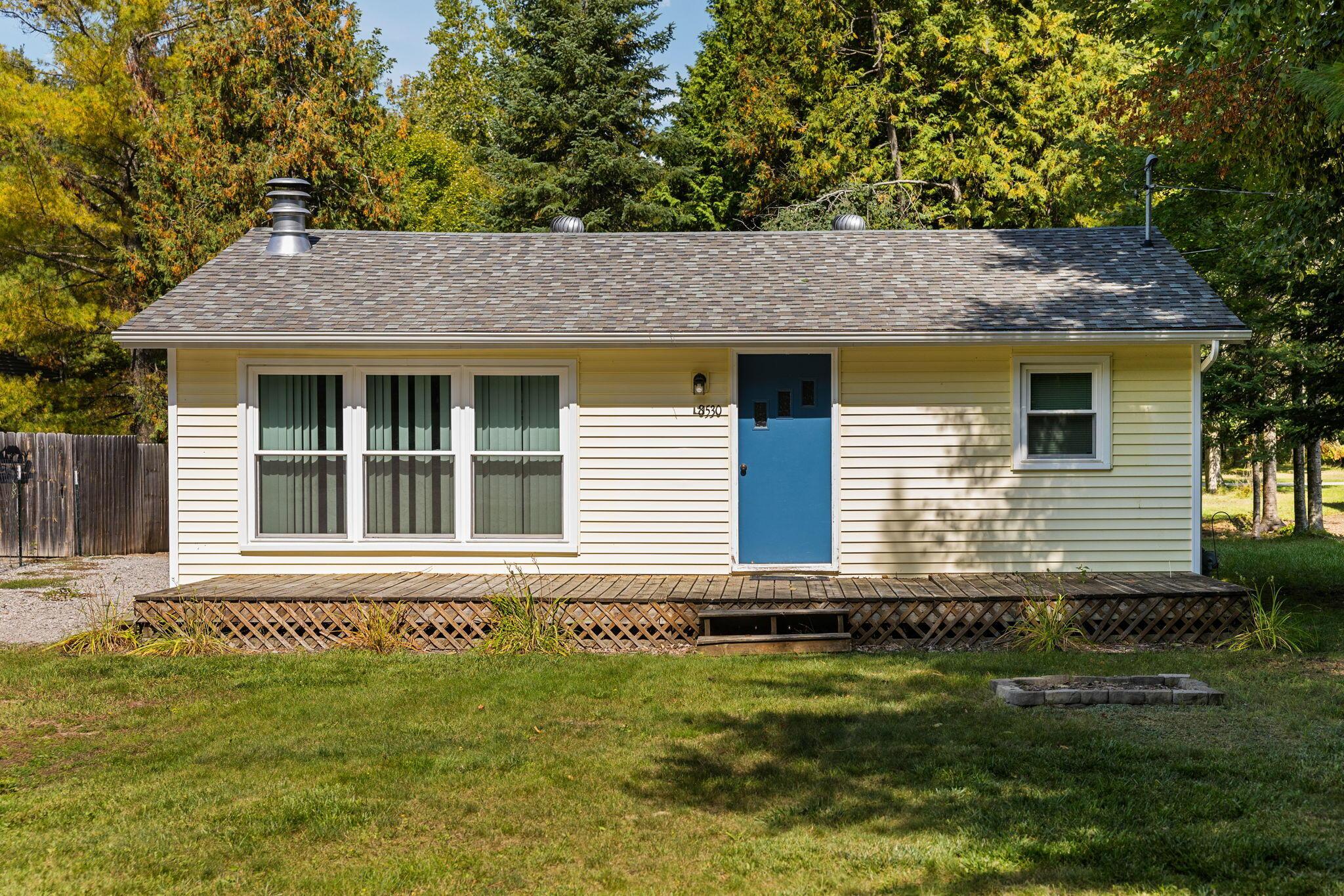 Image 2: 1-web-or-mls-CAG_0307