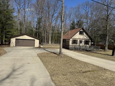 6541 Clearbrook Drive