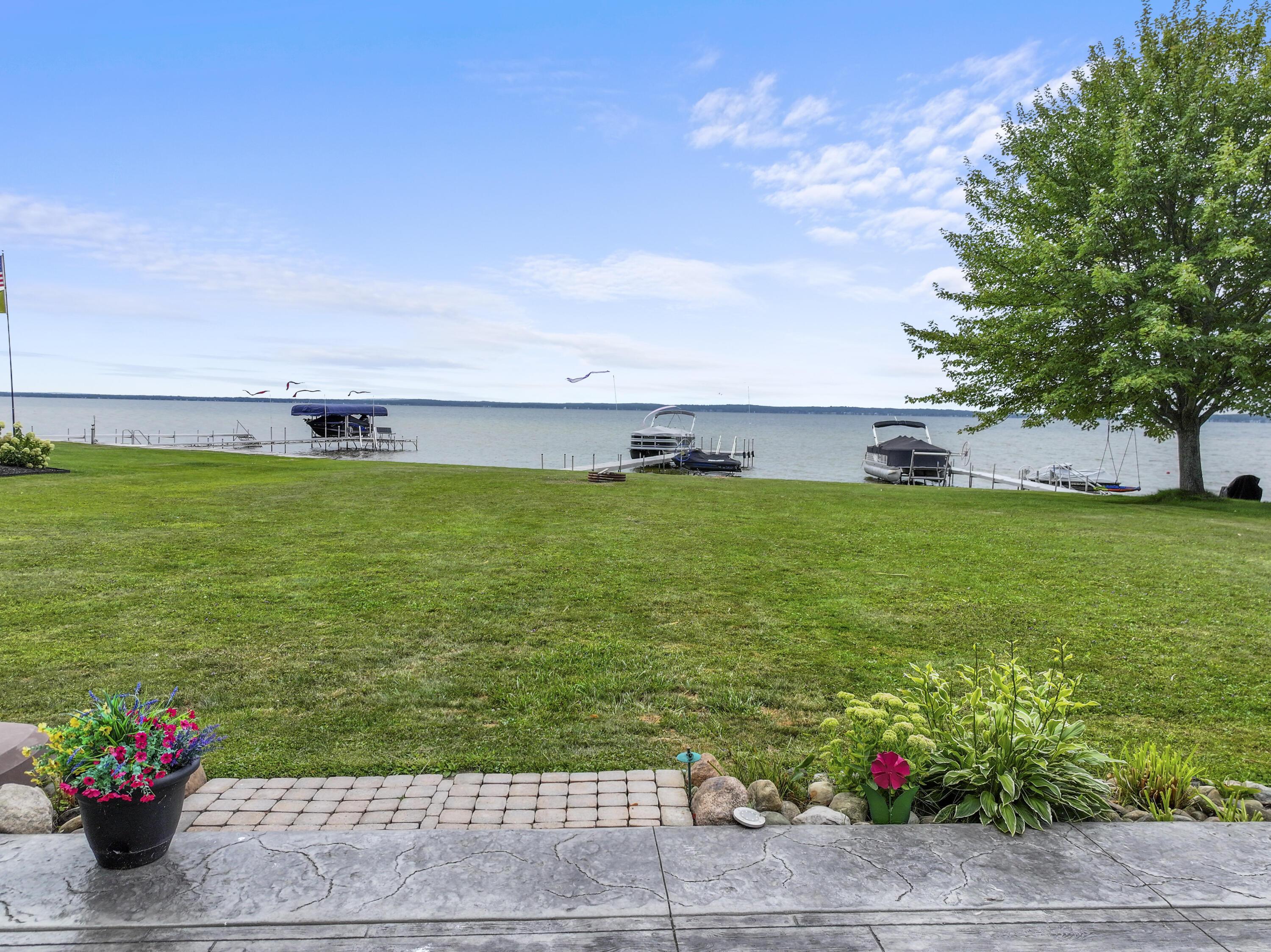 Image 2: DJI_20250826124310_0247_D