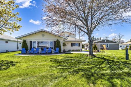 118 Canal Drive