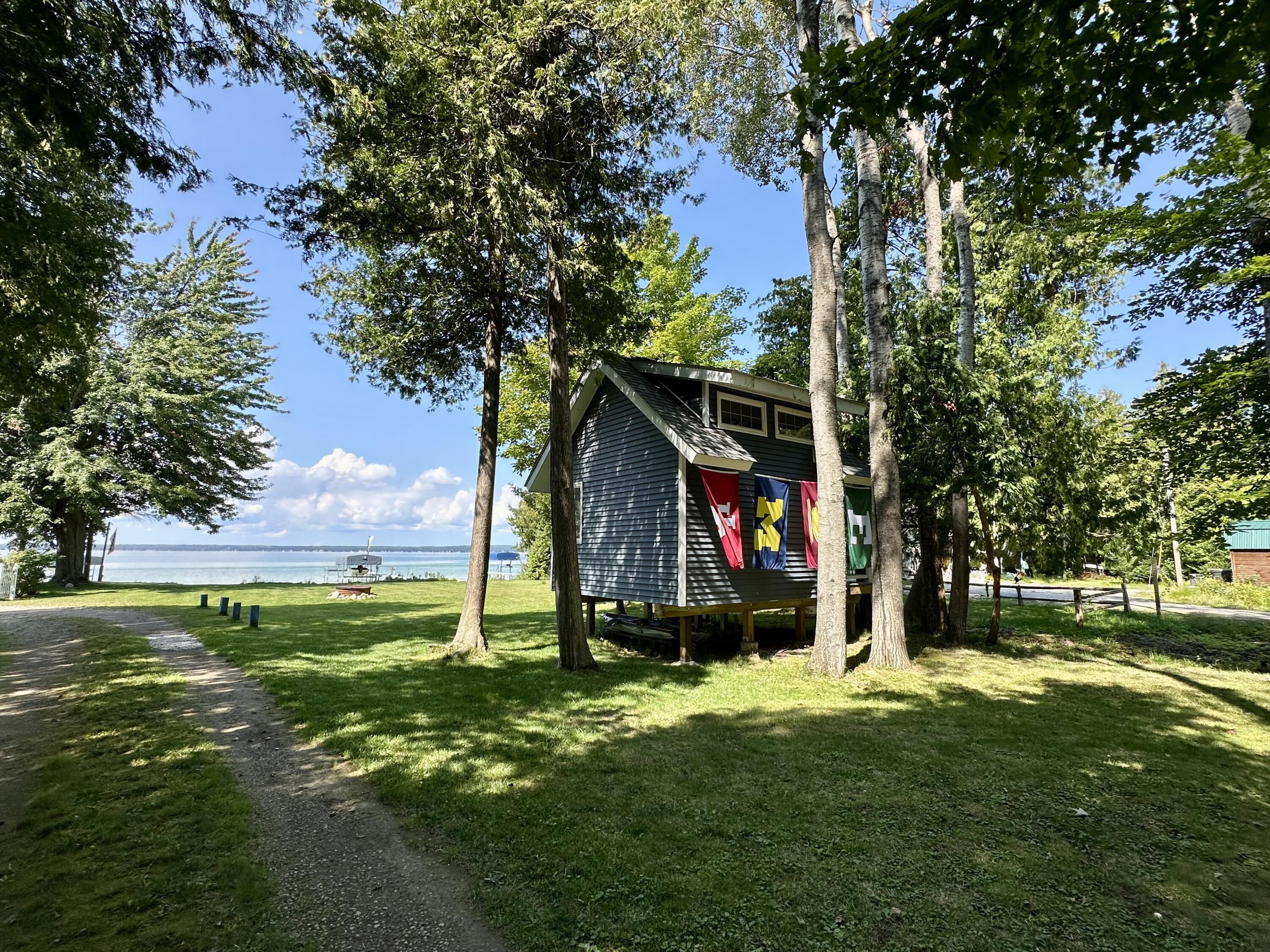 Image 2: Mullett Lake