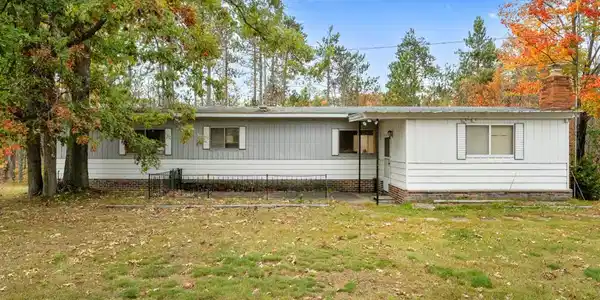 3026 Bittersweet Road