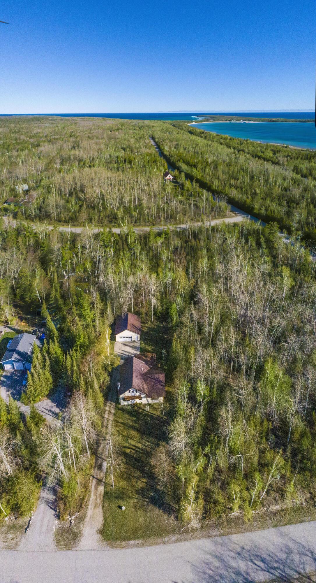 Image 3: Triple lot near Presque Isle Harbor