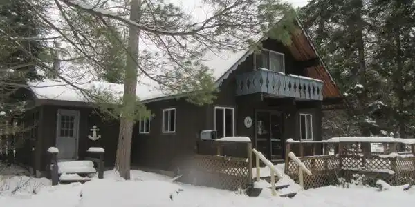 1664 Dewitt Trail