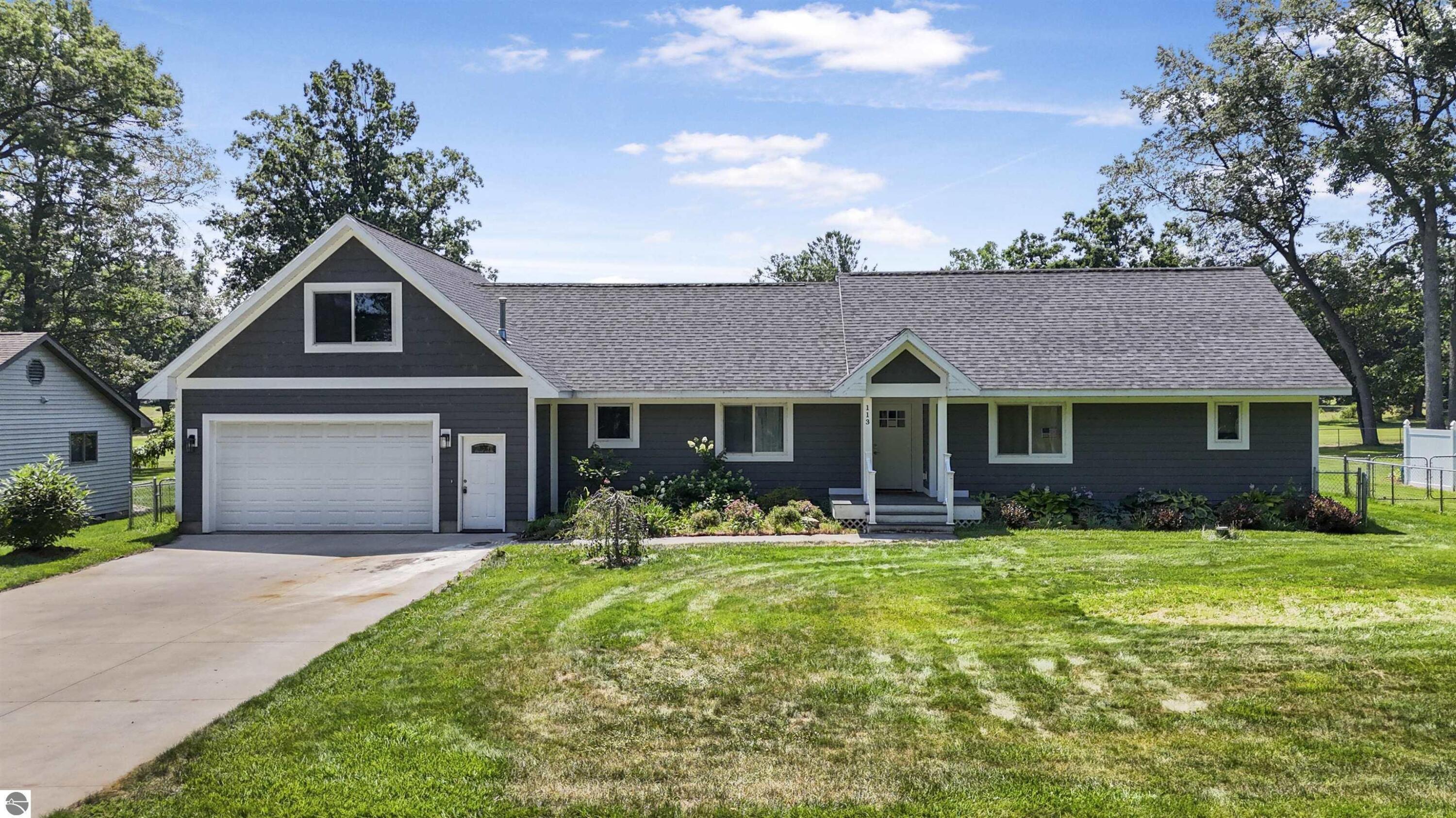 Image 1: cover photo 113