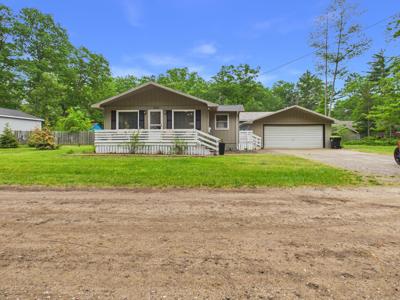 225 Goebel Avenue
