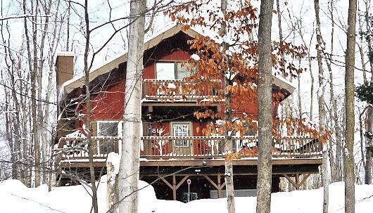 Image 1: 814 Timber Valley