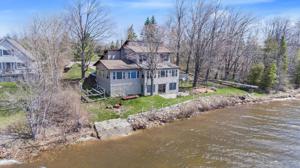 20993 Bluffs Highway