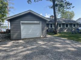 219 Burrows Avenue