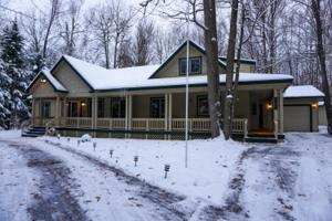 907 Michaywe Drive