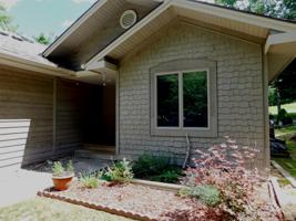 411 Greenside Drive